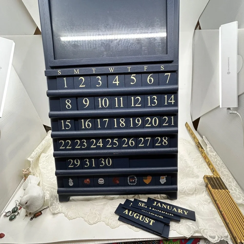 Vintage Wooden Block Blue Perpetual Calendar Complete Cottagecore Wall Mount - Picture 3 of 14